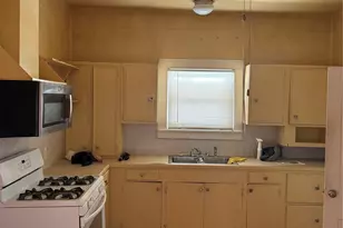 908 34th St, Galveston, TX 77550 - Photo 7