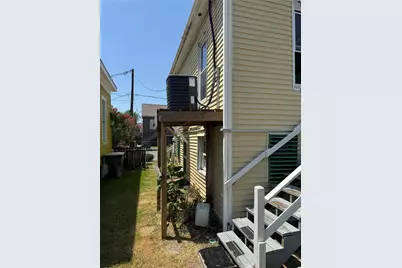 908 34th Street, Galveston, TX 77550 - Photo 9