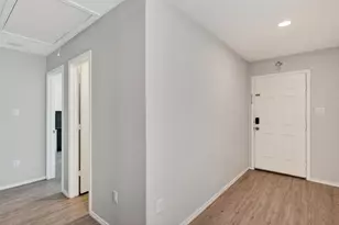8111 Nube Medina, San Antonio, TX 78252 - Photo 7