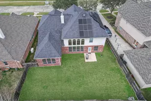 105 Hawke Bay Ln, Friendswood, TX 77546 - Photo 41