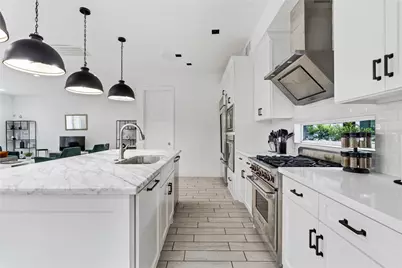 2025 Colquitt Street #A, Houston, TX 77098 - Photo 13