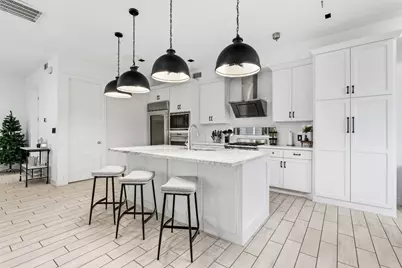 2025 Colquitt Street #A, Houston, TX 77098 - Photo 11