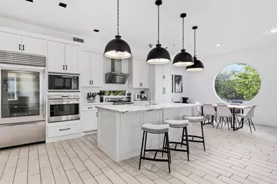 2025 Colquitt Street #A, Houston, TX 77098 - Photo 9