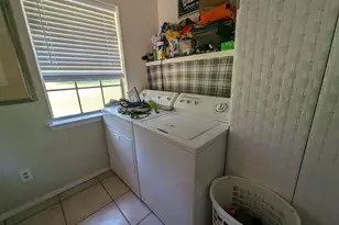 163 Westwood Dr E, Trinity, TX 75862 - Photo 7