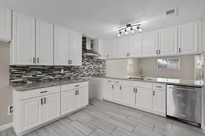 3405 Meadowlark Lane, Alvin, TX 77511 - Photo 9