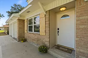 3405 Meadowlark Ln, Alvin, TX 77511 - Photo 5