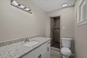 3405 Meadowlark Ln, Alvin, TX 77511 - Photo 27