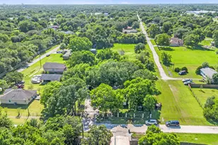 7010 Carter Ave, Hitchcock, TX 77563 - Photo 21