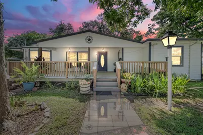 7010 Carter Avenue, Hitchcock, TX 77563 - Photo 1