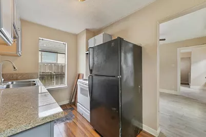 3706 Delano Street, Houston, TX 77004 - Photo 9