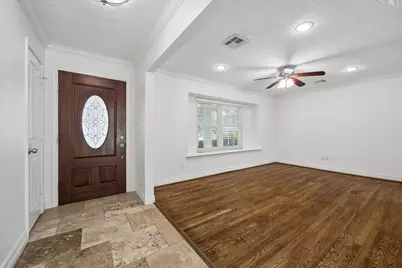 5019 Kinglet Street, Houston, TX 77035 - Photo 5