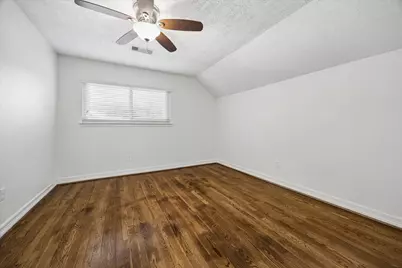 5019 Kinglet Street, Houston, TX 77035 - Photo 21