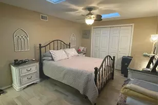 119 Albacore Ave, Galveston, TX 77550 - Photo 7