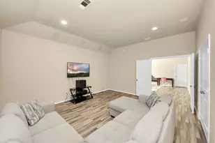 6619 Brady Springs Ln, Sugar Land, TX 77479 - Photo 25