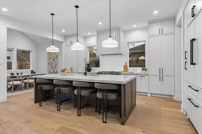 107 E 24th Street, Houston, TX 77008 - Photo 11