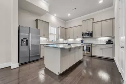 5849 E Post Oak Lane, Houston, TX 77055 - Photo 19