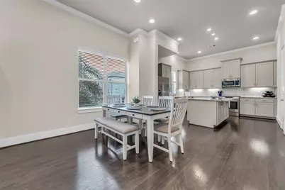 5849 E Post Oak Lane, Houston, TX 77055 - Photo 15