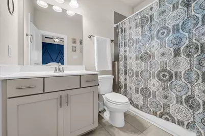 5849 E Post Oak Lane, Houston, TX 77055 - Photo 29