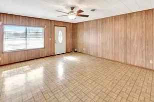 1840 Loop 522, Ganado, TX 77962 - Photo 11