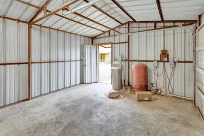 1840 Loop 522, Ganado, TX 77962 - Photo 45