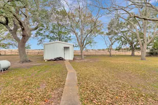 1840 Loop 522, Ganado, TX 77962 - Photo 35