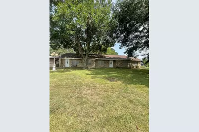 1840 Loop 522, Ganado, TX 77962 - Photo 3