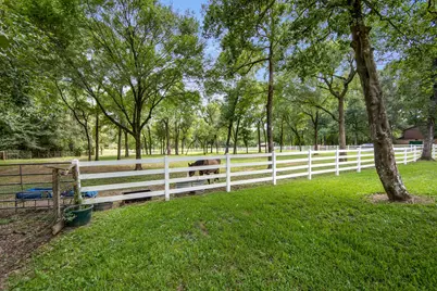 802 Sentinel Oaks, Pinehurst, TX 77362 - Photo 15