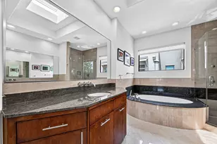 1110 Autrey St, Houston, TX 77006 - Photo 33