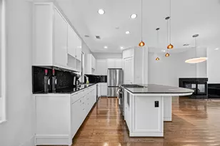 1110 Autrey St, Houston, TX 77006 - Photo 5