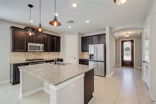 15626 Windsor Bluff Dr, Cypress, TX 77429 - Photo 7