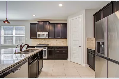 15626 Windsor Bluff Drive, Cypress, TX 77429 - Photo 11