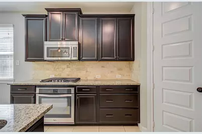 15626 Windsor Bluff Drive, Cypress, TX 77429 - Photo 9