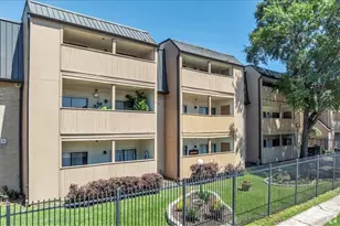 8529 Hearth Dr, Houston, TX 77054 - Photo 25