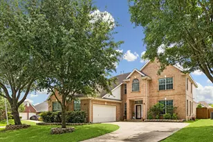 13703 Hudson Ct, Sugar Land, TX 77498 - Photo 1