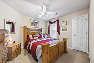 13703 Hudson Court, Sugar Land, TX 77498 - Photo 19