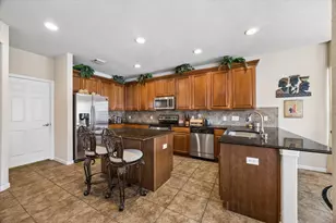 13703 Hudson Ct, Sugar Land, TX 77498 - Photo 7