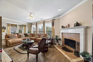 13703 Hudson Ct, Sugar Land, TX 77498 - Photo 5