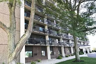 542 W 53rd St, Anderson, IN 46013 - Photo 5