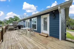 801 Commodore Dr, Livingston, TX 77351 - Photo 27