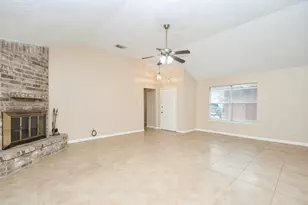 15919 Val Verde Dr, Houston, TX 77083 - Photo 9