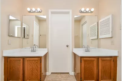 15919 Val Verde Drive, Houston, TX 77083 - Photo 21