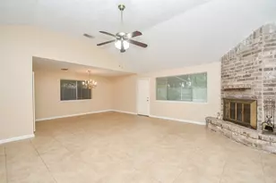15919 Val Verde Dr, Houston, TX 77083 - Photo 11