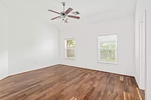1613 Saulnier St, Houston, TX 77019 - Photo 17