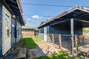 2206 15th Ave N, Texas City, TX 77590 - Photo 17