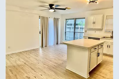 8906 Mattison Drive, Houston, TX 77088 - Photo 3