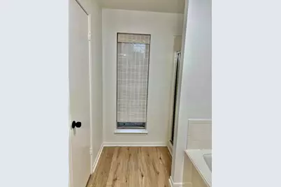 8906 Mattison Drive, Houston, TX 77088 - Photo 9