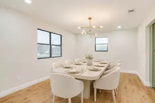 210 Cactus, Oyster Creek, TX 77541 - Photo 7