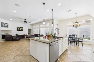 3392 Melony Hill Ln, Pearland, TX 77584 - Photo 15