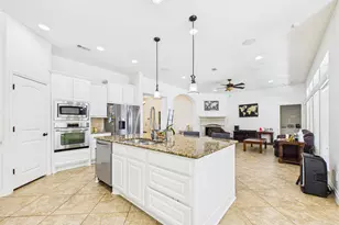 3392 Melony Hill Ln, Pearland, TX 77584 - Photo 17