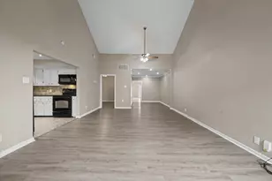 800 N San Jacinto, Conroe, TX 77301 - Photo 15